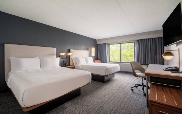 Courtyard Columbus Airport