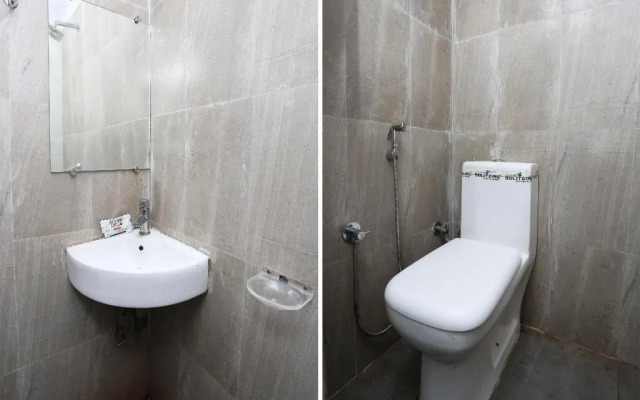 Hotel Shri Abhinandan By OYO Rooms