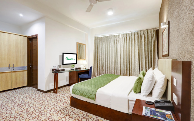 Stately Suites Golf Course Road – Guest Rooms – Gurugram