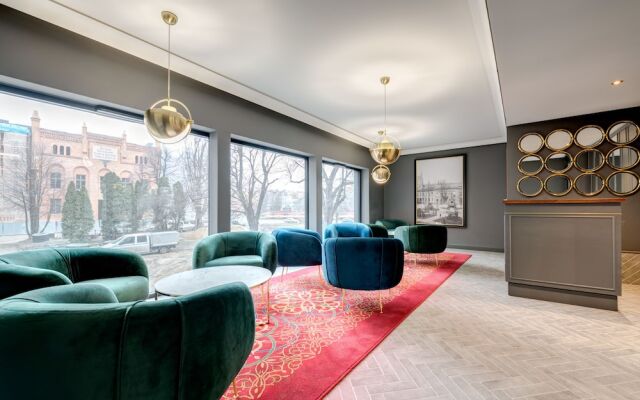 Dom & House Winter Residence