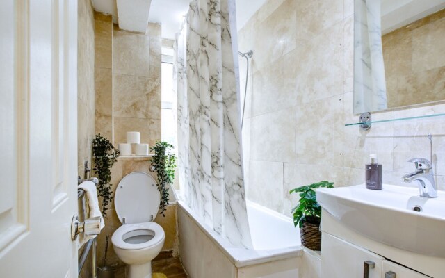 Marble Arch Family Apartment Posh Central London