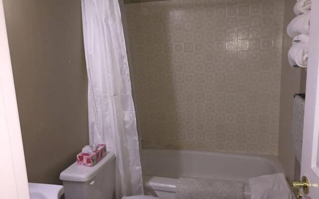 McNeills Inn on the Harbour Front