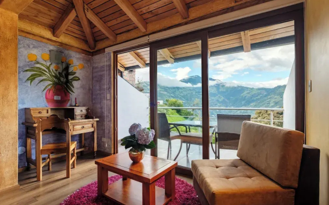 Luna Volcán, Adventure SPA - formerly Luna Runtún
