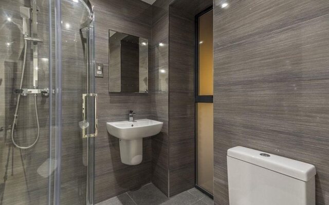Canning Town Apartment - Hostel