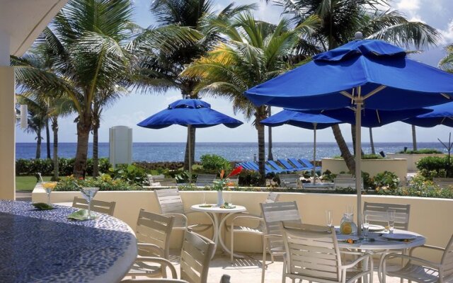 Condado Lagoon Villas at Paseo Caribe