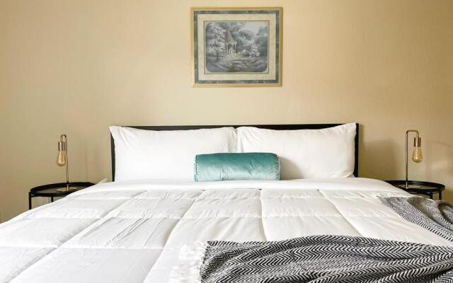 Glamorous Downtown Oklahoma City Apartments