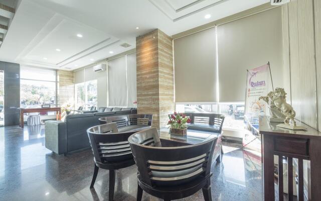 OYO 1114 Hotel Denpasar Makassar