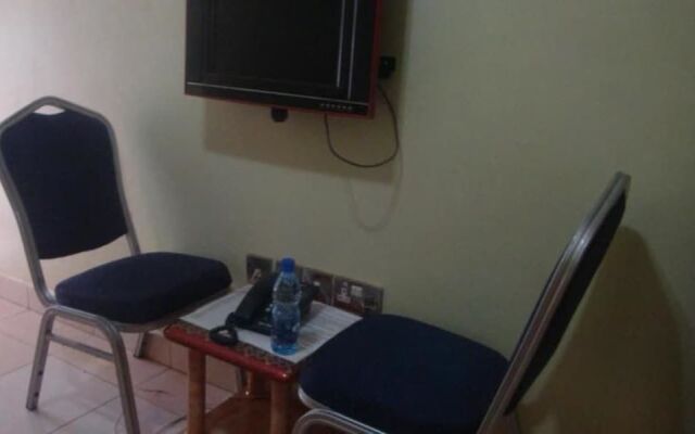 Eastern Route Hotel Kireka