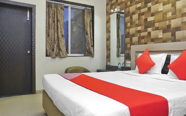 Hotel Shades Of Royal