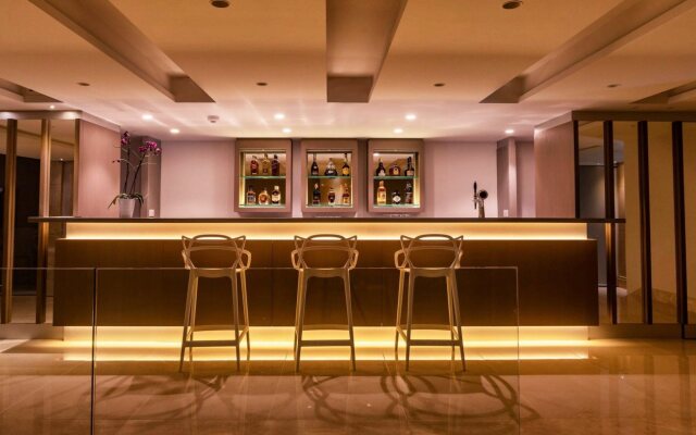 Crowne Plaza Limassol by IHG