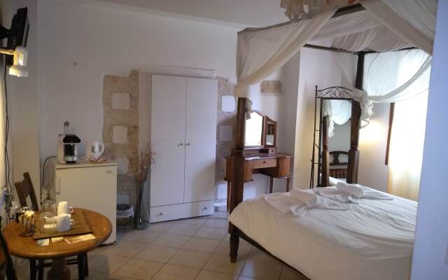 Artemis Rooms Chania