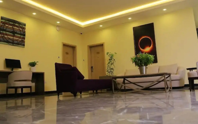 Triple-e Hotel and Spa