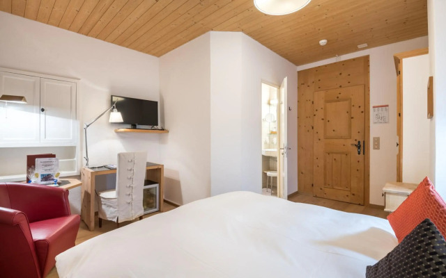 Schweizerhaus Swiss Quality Hotel