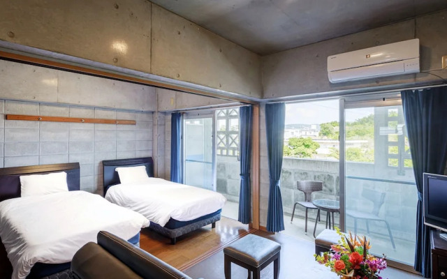 Nago Parkside Condominium TK Stay