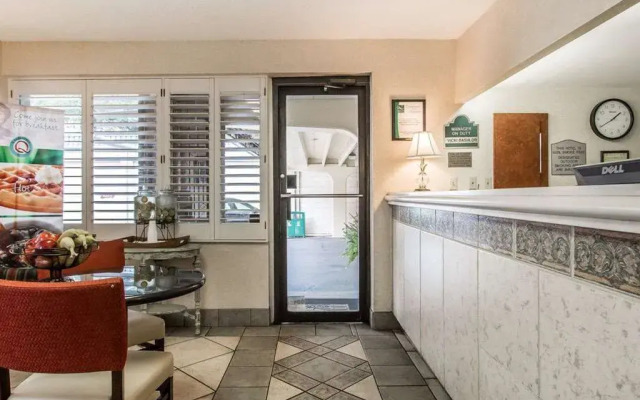Quality Inn Savannah Historic District