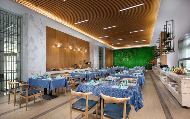 Ramada Encore Wyndham Linyi