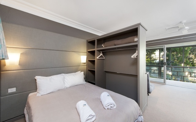 Dutchies Motel Nelson Bay – Guest Rooms – Nelson Bay