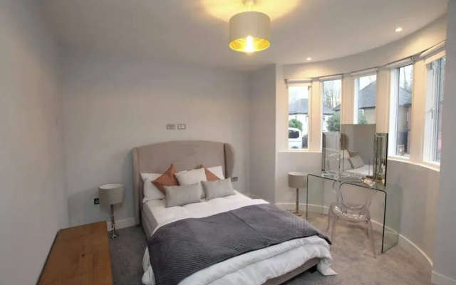Essex Luxury Retreat With 6 Bedrooms