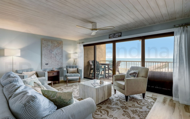442 Amelia By The Sea
