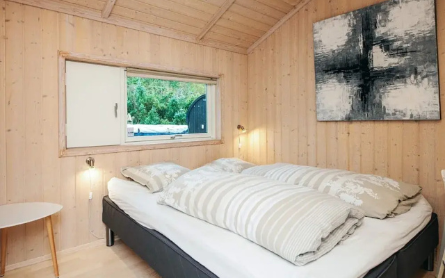 8 Person Holiday Home in Ebeltoft-by Traum