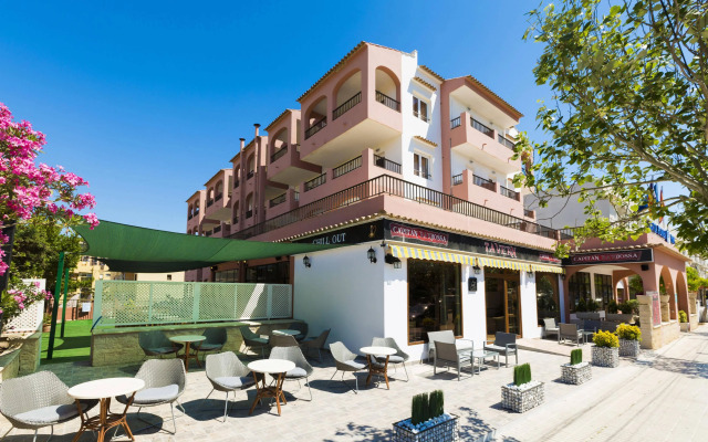 Santa Ponsa Pins Hotel
