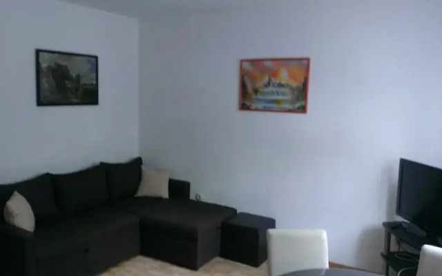 Apartments Luetic