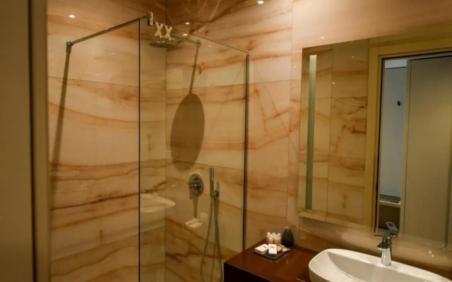 Iliad Hotel