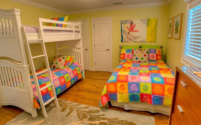 The Blue Horizon Apartment 9