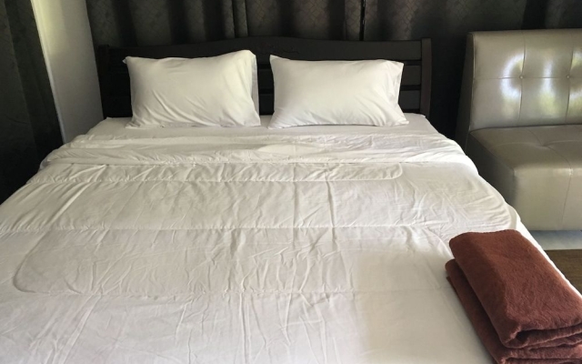 Ban Mayuree Phuket