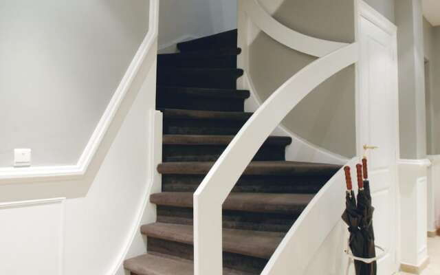 Guesthouse Maison le Dragon