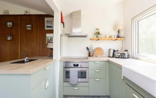 Historic Railway Home - Selsey Seafront