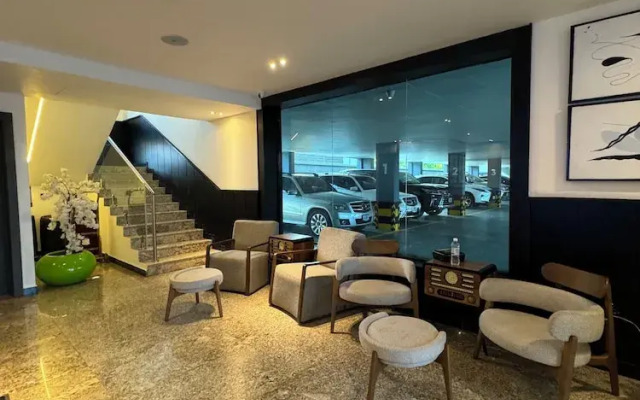 Blu Pearl Hotel & Residence