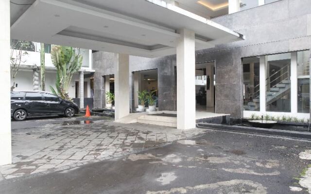 Reddoorz Premium @ Ciumbuleuit Atas