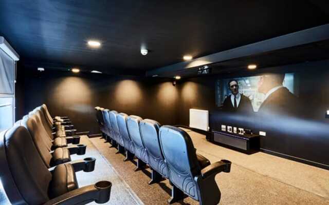 Hashtag Newcastle Collingwood