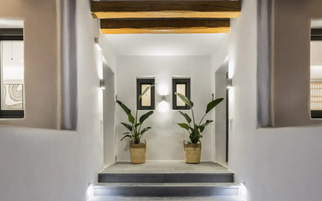 Solmar Suites