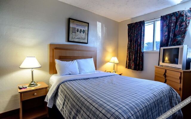 Sand Castle Suites Motel