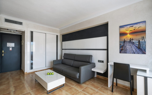 Salles Hotel Marina Portals