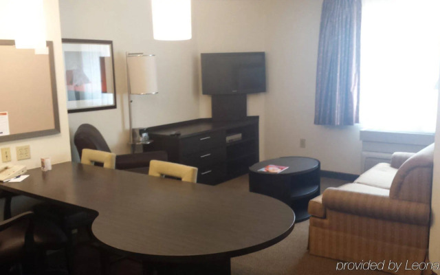 Sonesta Simply Suites Phoenix Tempe