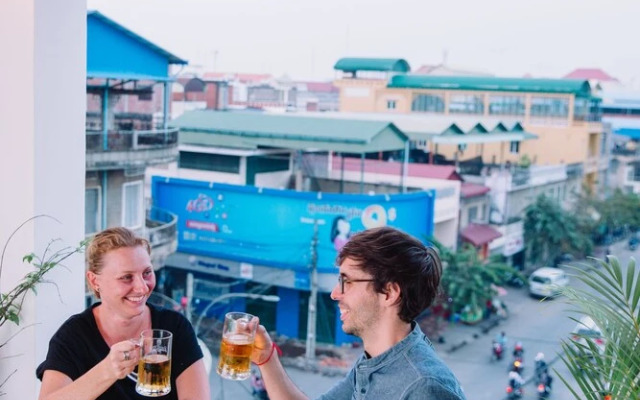 The Place Hostel & Rooftop Bar