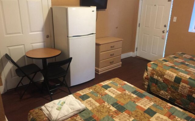 Surf Comber Motel
