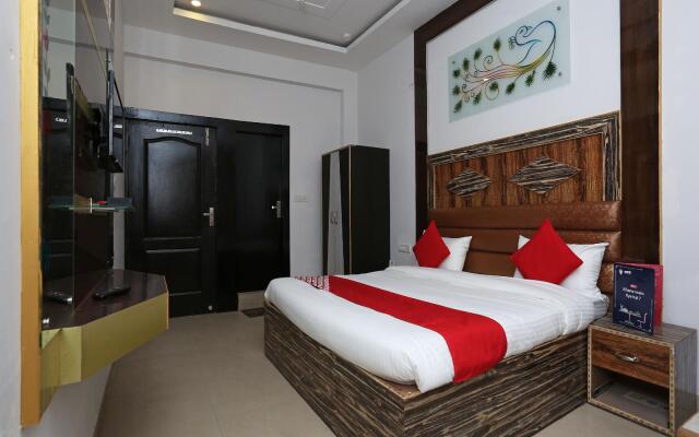 OYO 7812 Shree Radha Resort