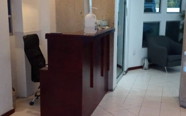 Habitacion Tipo Hotel En Obispado