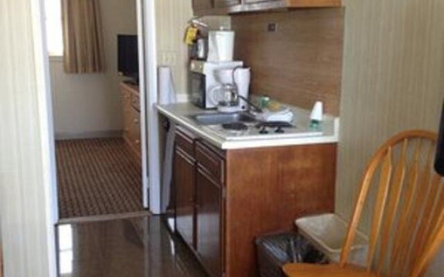 Colton Court Motor Inn