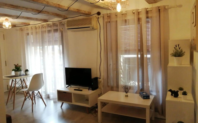 Cosy studio at the Cathedral with WiFi