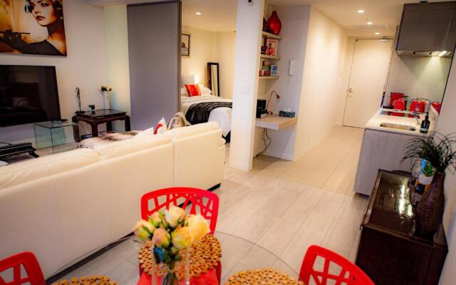 Modern, Clean, Luxury at the Right Price.....