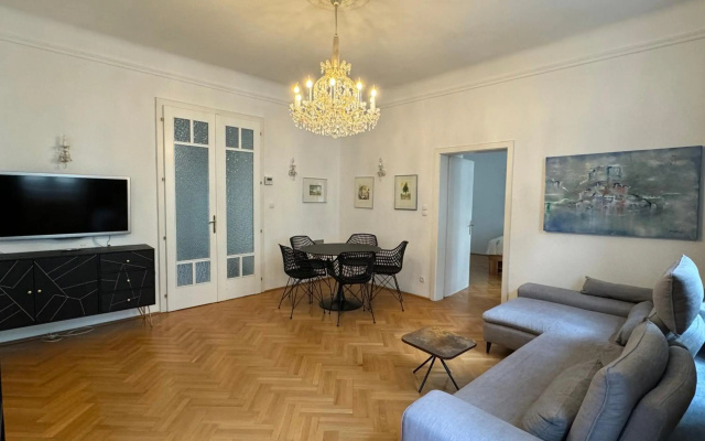 Atelier Lomani