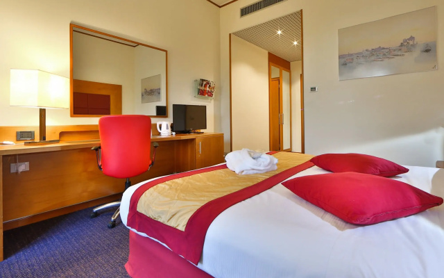 Crowne Plaza Venice East by IHG