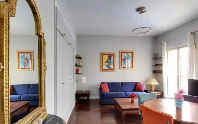 Short Stay Apartment Pompidou