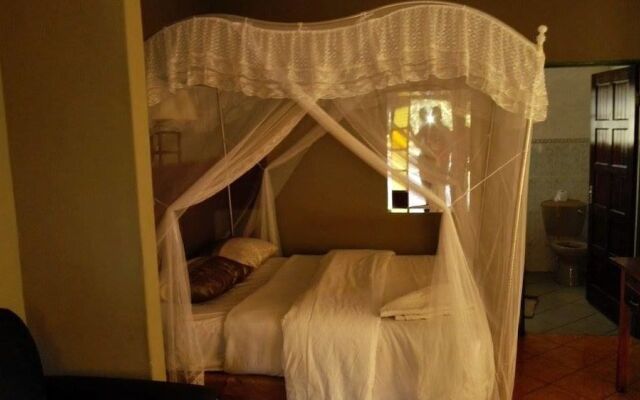 Decha Guest Lodge