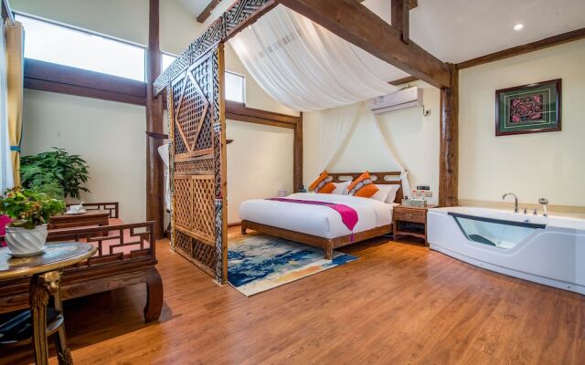 Hua Linglong Courtyard Inn